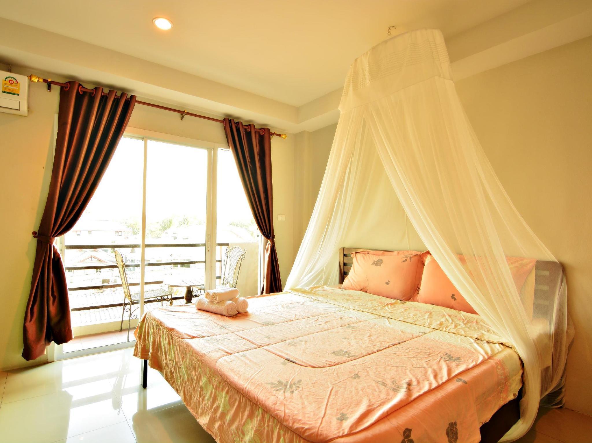 The Day Hotel Chonburi Buitenkant foto