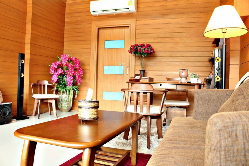 The Day Hotel Chonburi Kamer foto