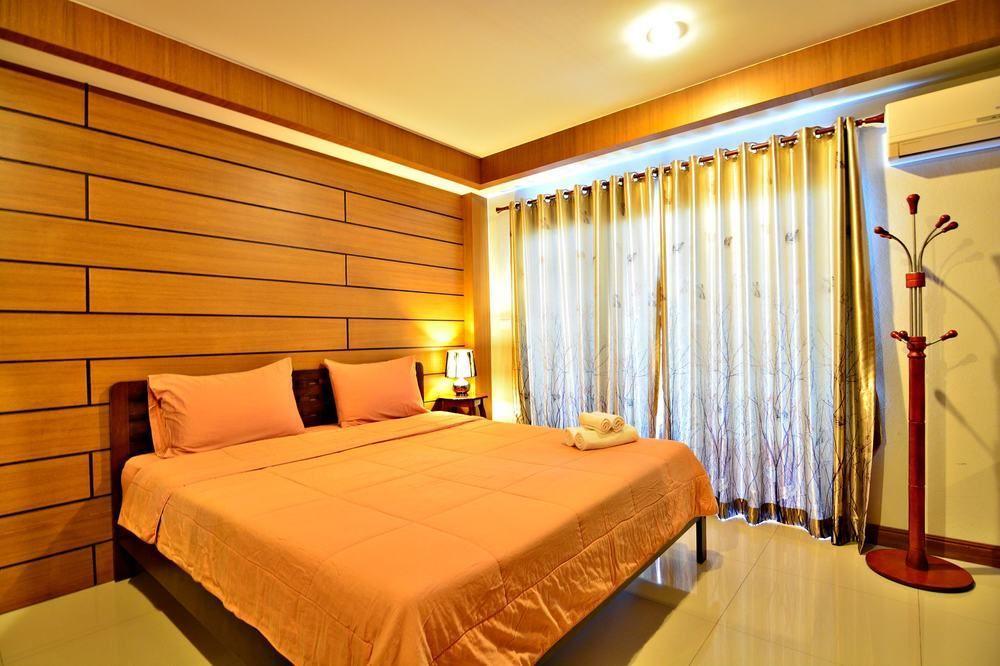 The Day Hotel Chonburi Buitenkant foto