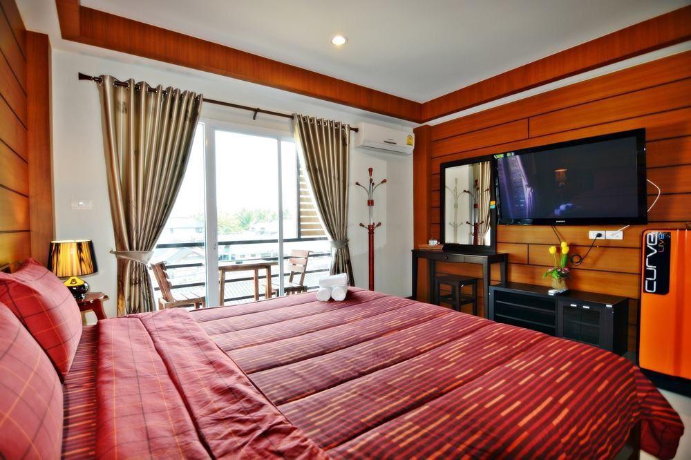 The Day Hotel Chonburi Buitenkant foto